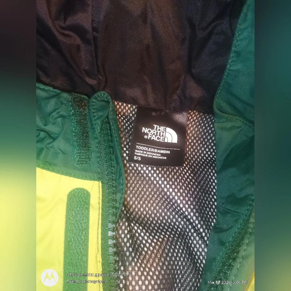 Boys northface zip up windbreaker style fully lined toddler size 5 - Picture 3 of 4